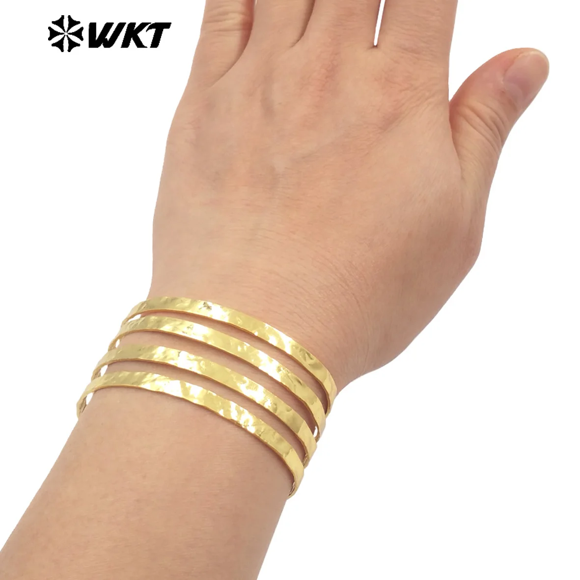 WT-B658 Wholesale Fashion Gold Plated Multi Layer Simple 18K Yellow Brass Metal Resist Tarnishable Big Bangle 10pcs
