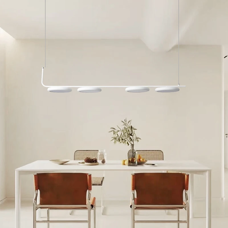 Lustre estilo creme para sala de estar, luminária minimalista, design atmosférico de lâmpada circular, quarto e sala de jantar, 2024