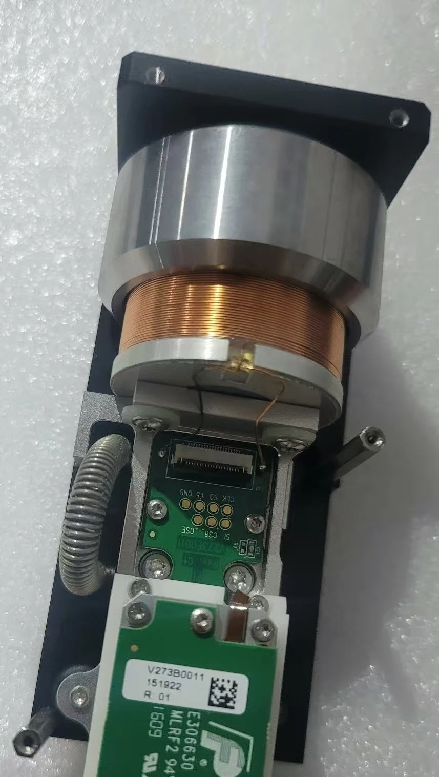 Controlador servo de passo PI C-413K009 com controlador de motor PI V-273K013 e cabos