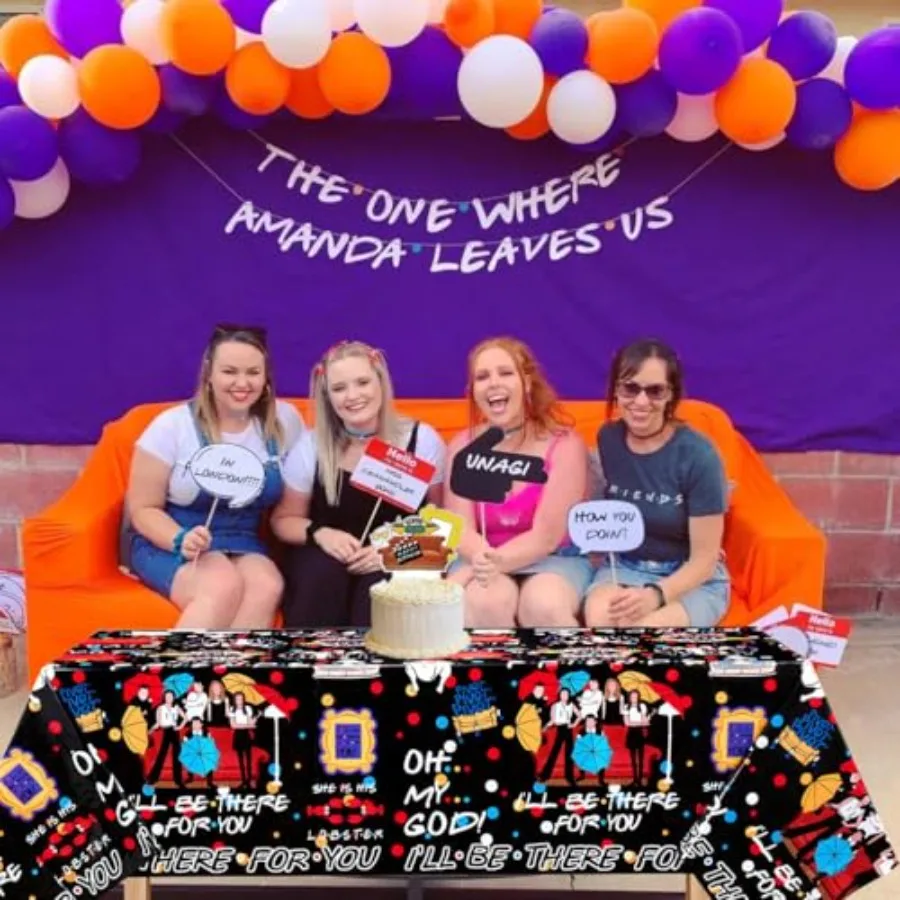 3PACK Forniture per feste iFriends Tovaglia Tovaglia usa e getta in plastica nera di grandi dimensioni: 86,6 x 51 pollici Festa di compleanno iFriends Dec