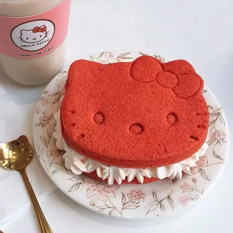 MINISO Sanrio HelloKitty Cute sandwich bread biscuit mold cartoon rice ball shape DIY mold Baking Mold