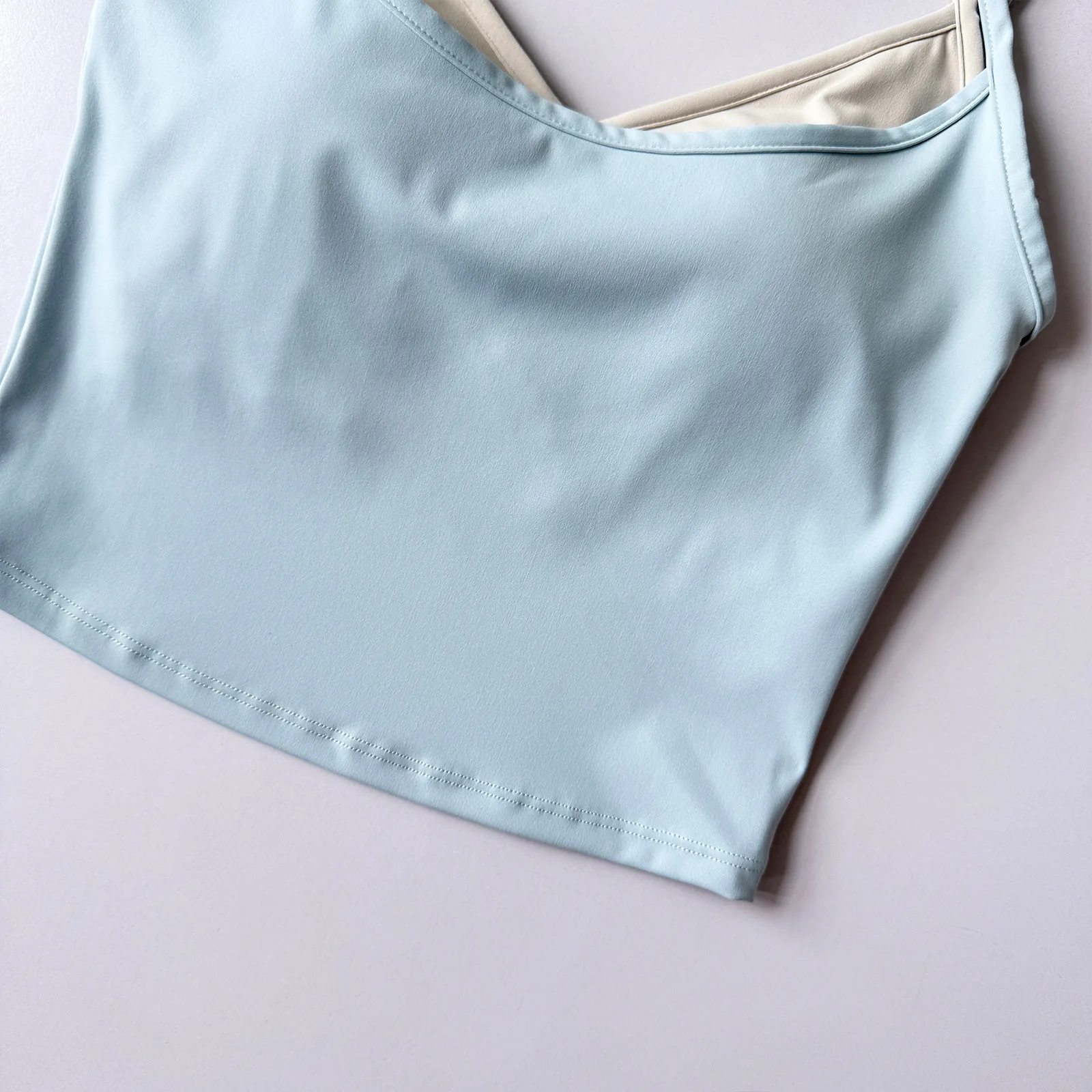 Sexy Kontrastierender Zweiteiliger Einteiler mit Doppelten Schulterträgern, Neckholder-Sport-BH für Fitness, Yoga, Pilates und Lauftraining – Detail 17