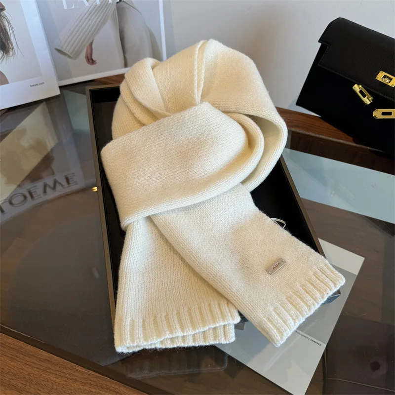 100%  Wool Solid Color Knitted Scarf Soft Smooth Warm Neck Muffler Lightweight Simple Plain Neck Wrap Elegant Versatile