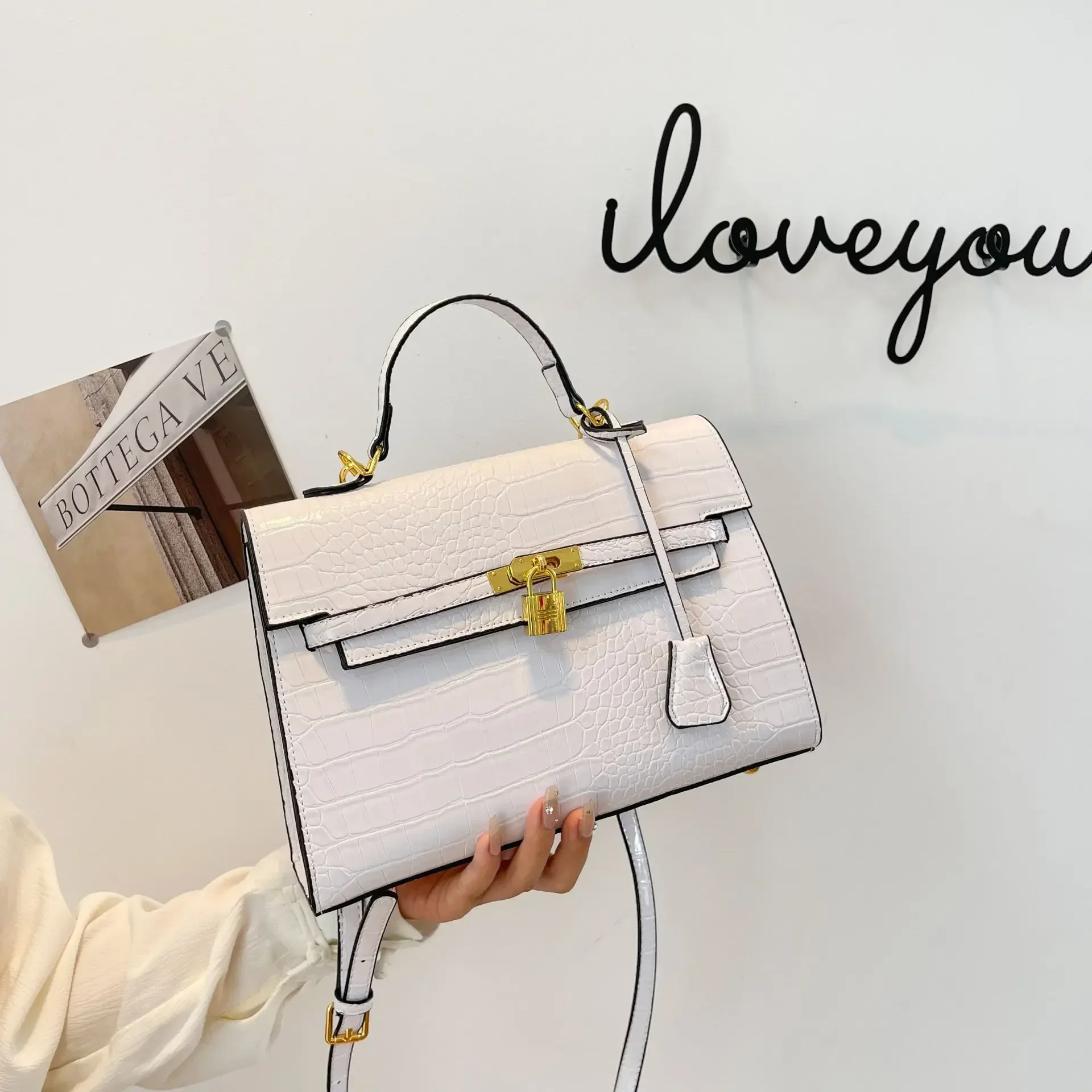 

2025 Hot! Women's European-American Kelly-Style Small Square Shoulder Bag | Stone Pattern Fashion Handbag