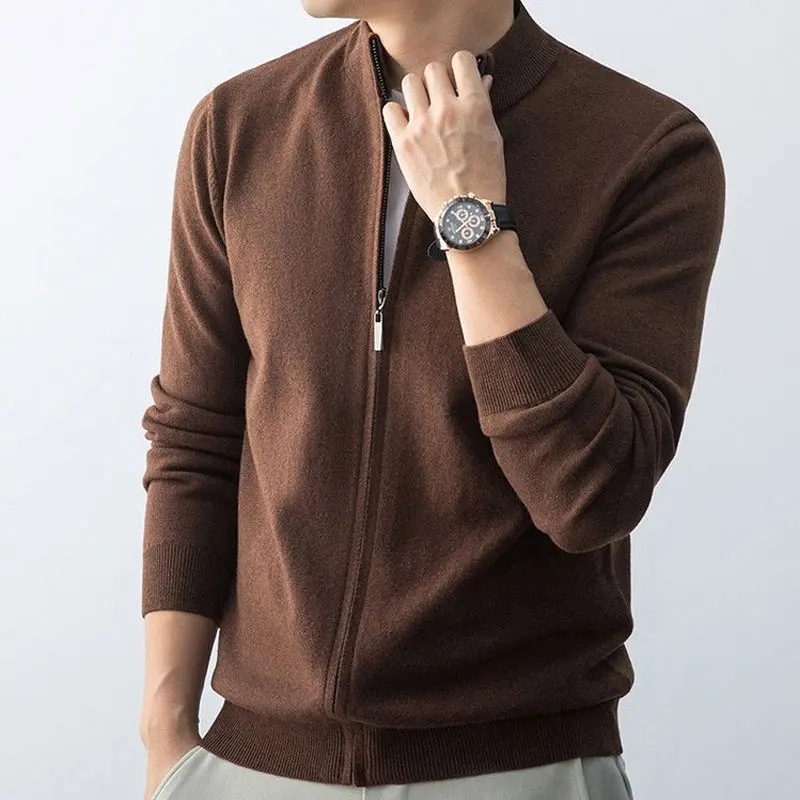 Рисунок 4 - Повседневный вязаный кардиган с воротником-стойкой