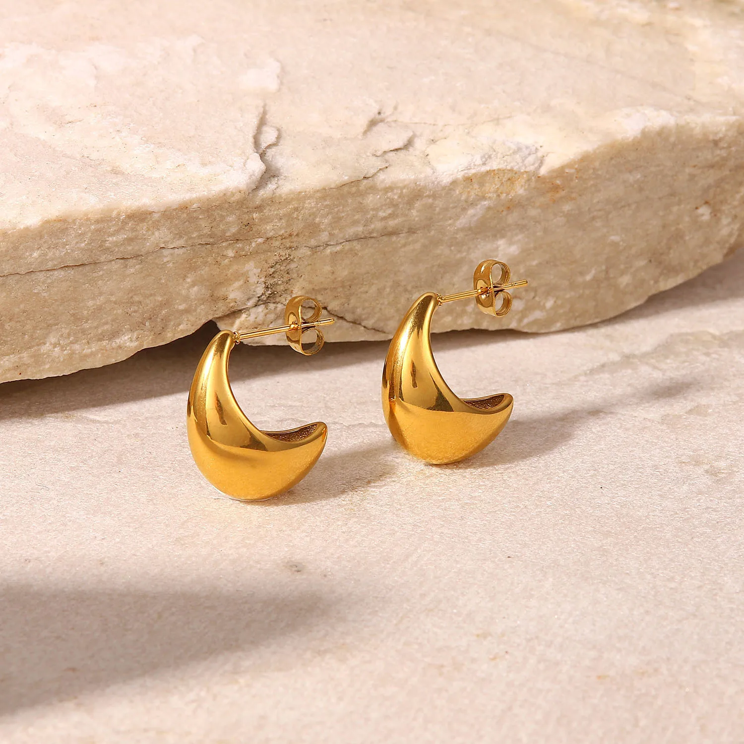 CARLIDANA New Fashion Crescent Sign Hollow Teardrop Stud Earrings Stainless Steel Hypoallergenic Cute Moon Shape 18k Gold Color