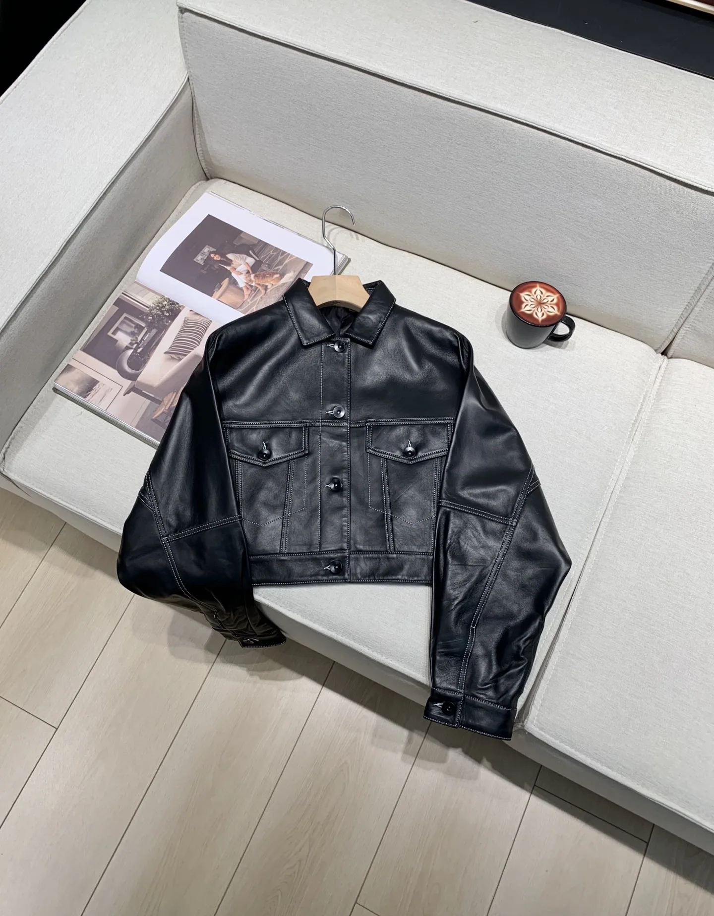 High Quality Women's Sheepskin Jacket Turn-down Collar Single Breasted Long Sleeve Fashion Ladies Coat view 3