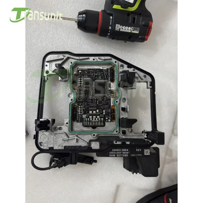 

Чип заменен на новый блок управления TCU DSG DQ200 7-ступенчатой коробкой передач 0AM927769D, подходит для Audi, Volkswagen, Skoda DSG7, протестирован.