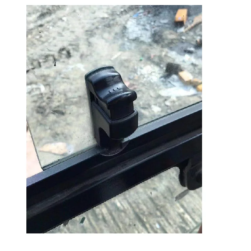 333/E4561,GLASS Handle LOCK  SLIDE JCB DIGGER JS200