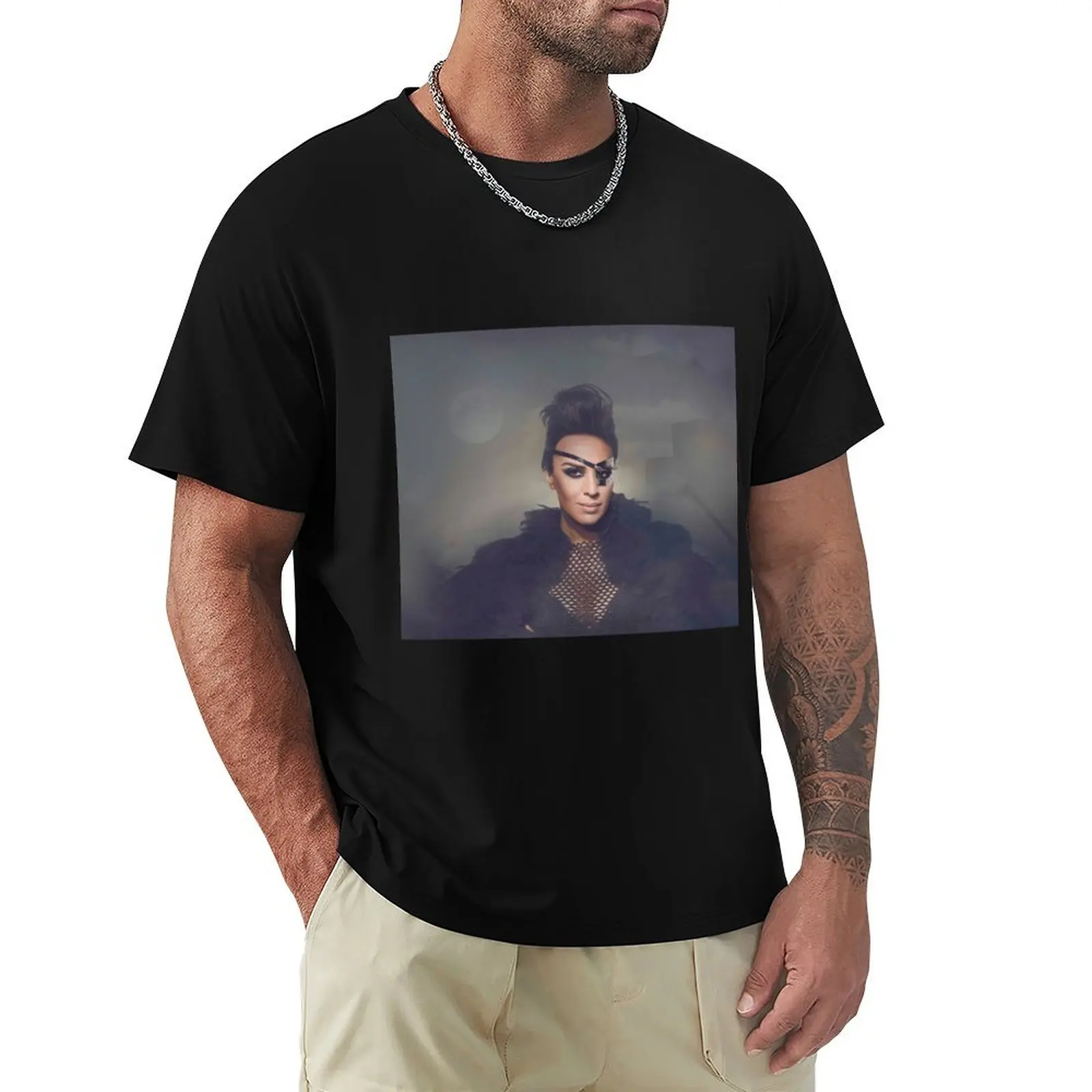 Monica Naranjo T-Shirt Lightweight Hiking T-Shirt