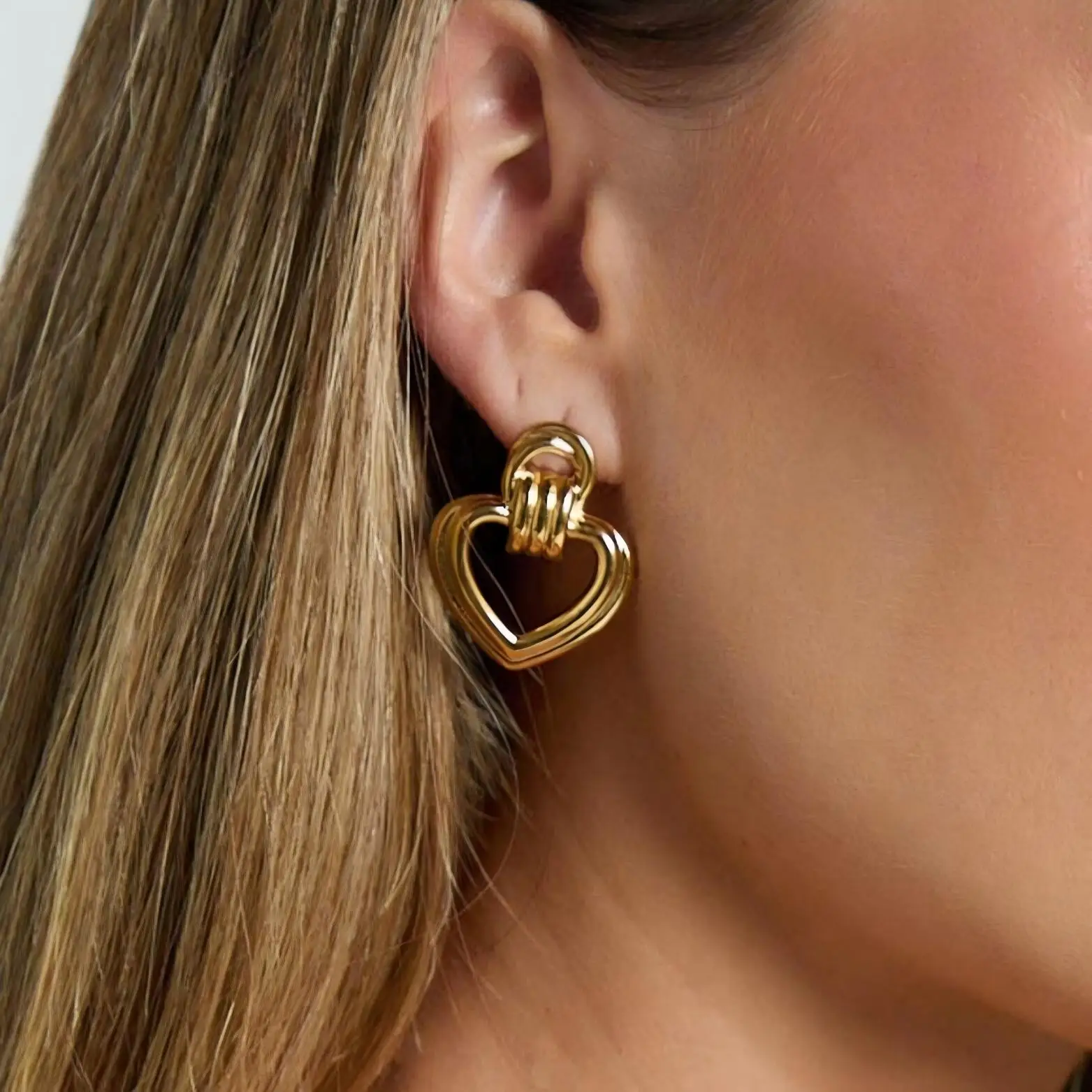 Klassische geometrische herzförmige Edelstahl-Knotenohrringe für Damen, 18K vergoldet, trendiger Schmuck, Geschenkidee – Detail 3