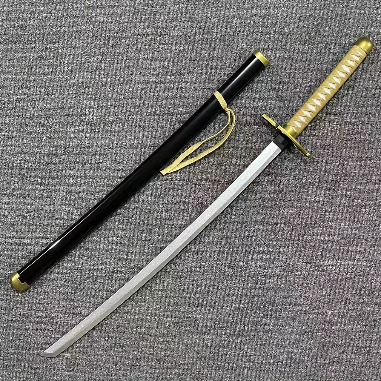 40 pulgadas Ulquiorra Cifer Katana Anime Bleach Cosplay Prop cuchillo Ninja espada Original Samurai Sabre tamaño Real juguete Katana japonés