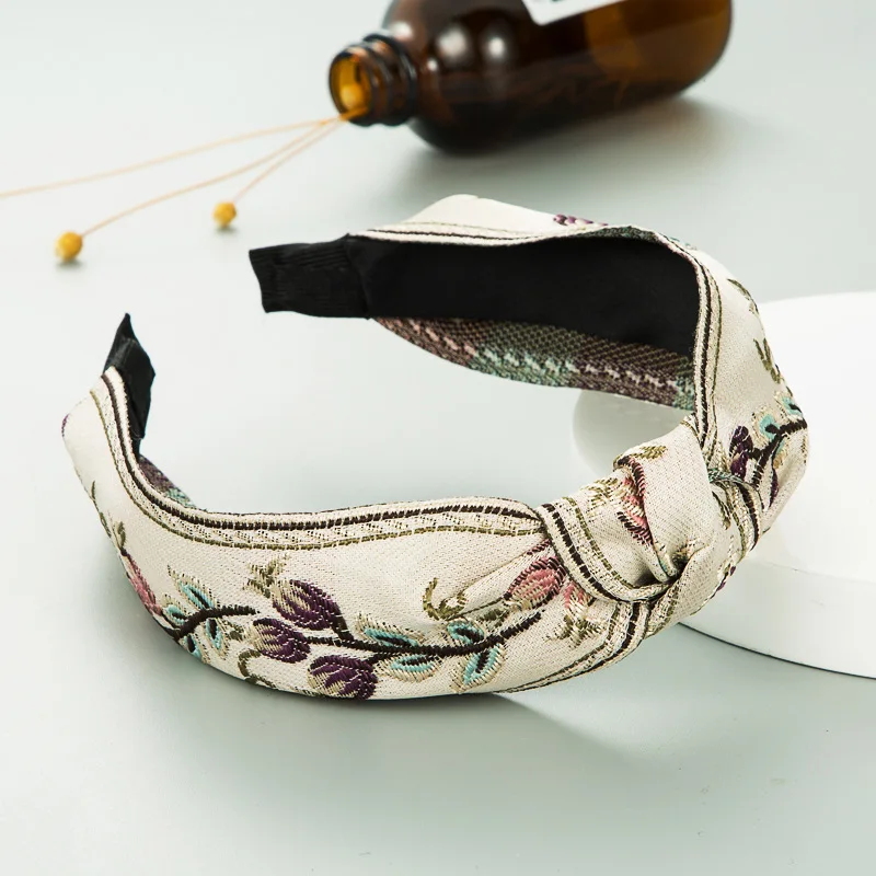 New ethnic style retro embroidery knotted fabric headband femininity simple Internet celebrity pressure hair headband hair acces