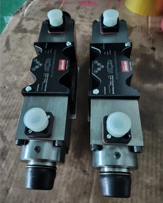 KBFDG4V KBFDG5V-7 Proportional directional valve KBFDG4V-3-2C13N-Z-M1-PE7-H7-12 02-412132 KBFDG5V-7-33C160N-EX-M1-PE7-H1-10