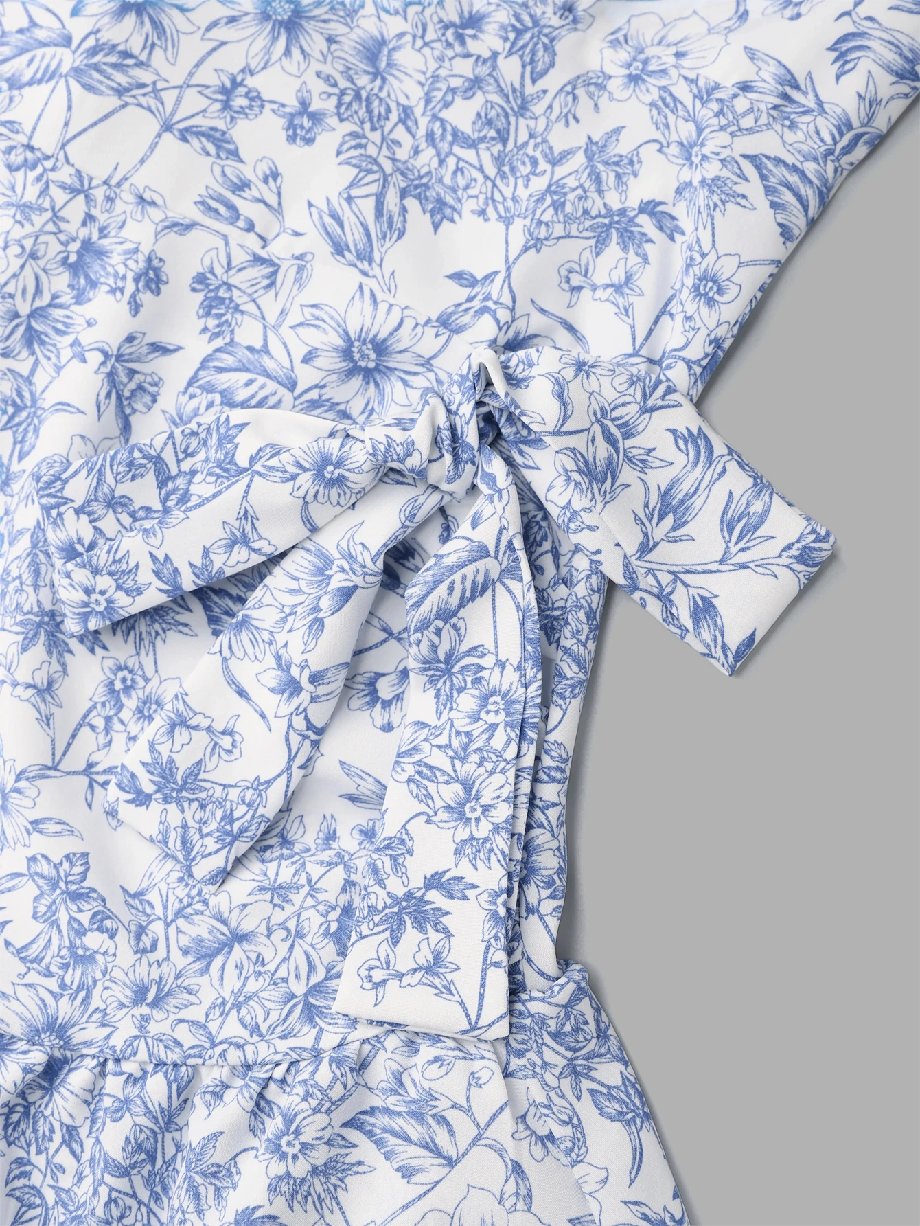 Women Summer Floral Print Sleeveless Halter Tie Backless Mini Halter Dress Cami Short Dresses Ruffle Trim Casual Dresses