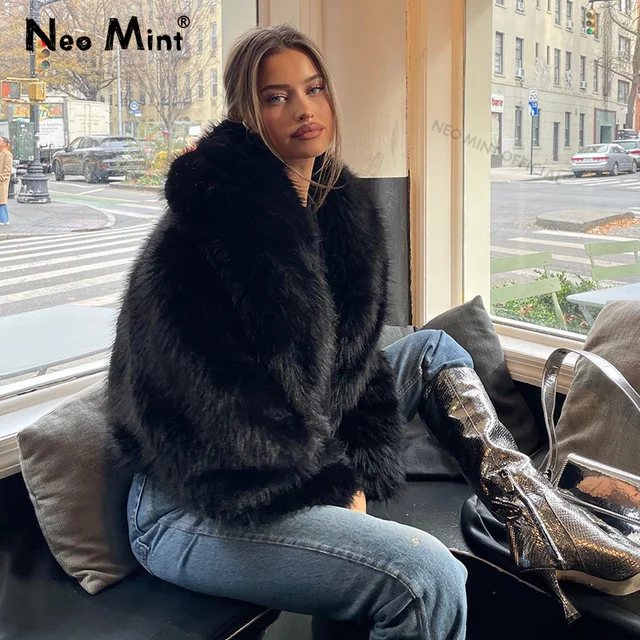 Neo Mint Street Fashion Szalowy kołnierz Faux Fox Fur Coat Women 2024 Winter Cool Girls Black Short Fur Jacket Vintage Chic Overcoat