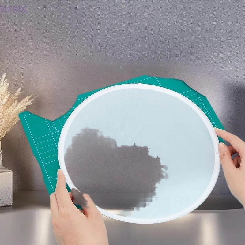 

Складной вентилятор, простой круглый портативный круглый женский складной пустой портативный вентилятор