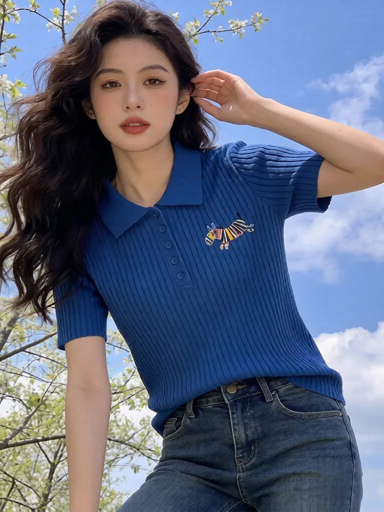 

Faionable Summer Blue Ne Knitted ort Sve T-irt Women's Embroidered Versatile Top Casual Sle Regular Fit