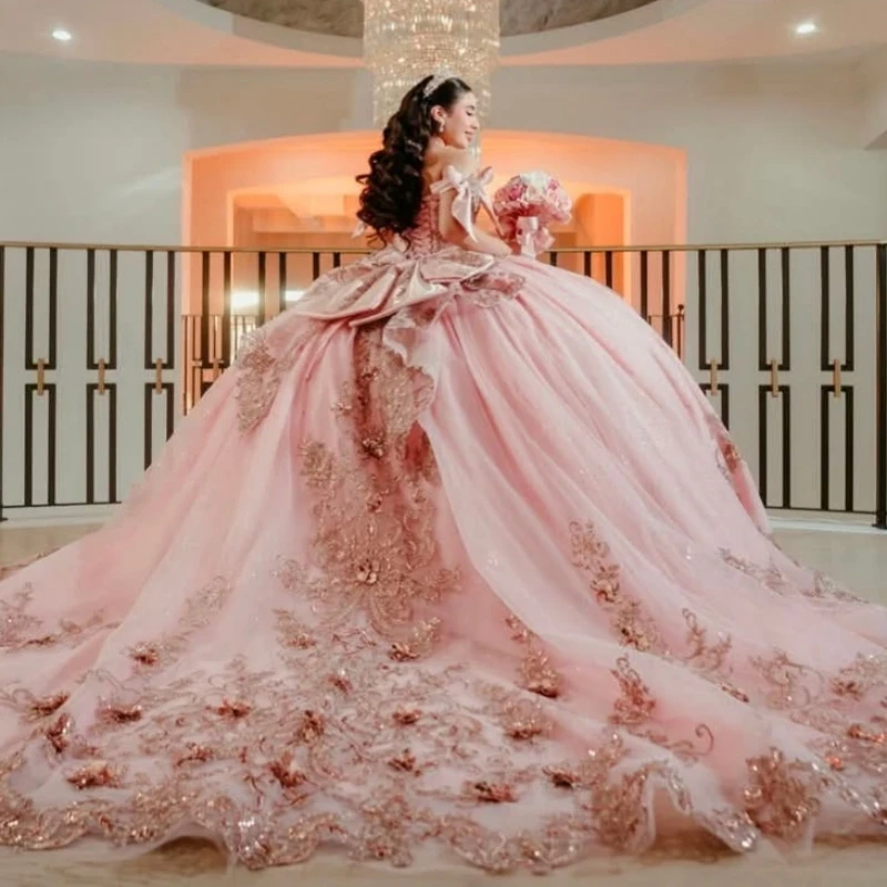 Pink Glitter Quinceanera Dresses Off Shoulder Ball Gown Sweet 16 Dress Applique Flower Beading Bow Tull Party Birthday Vetidos