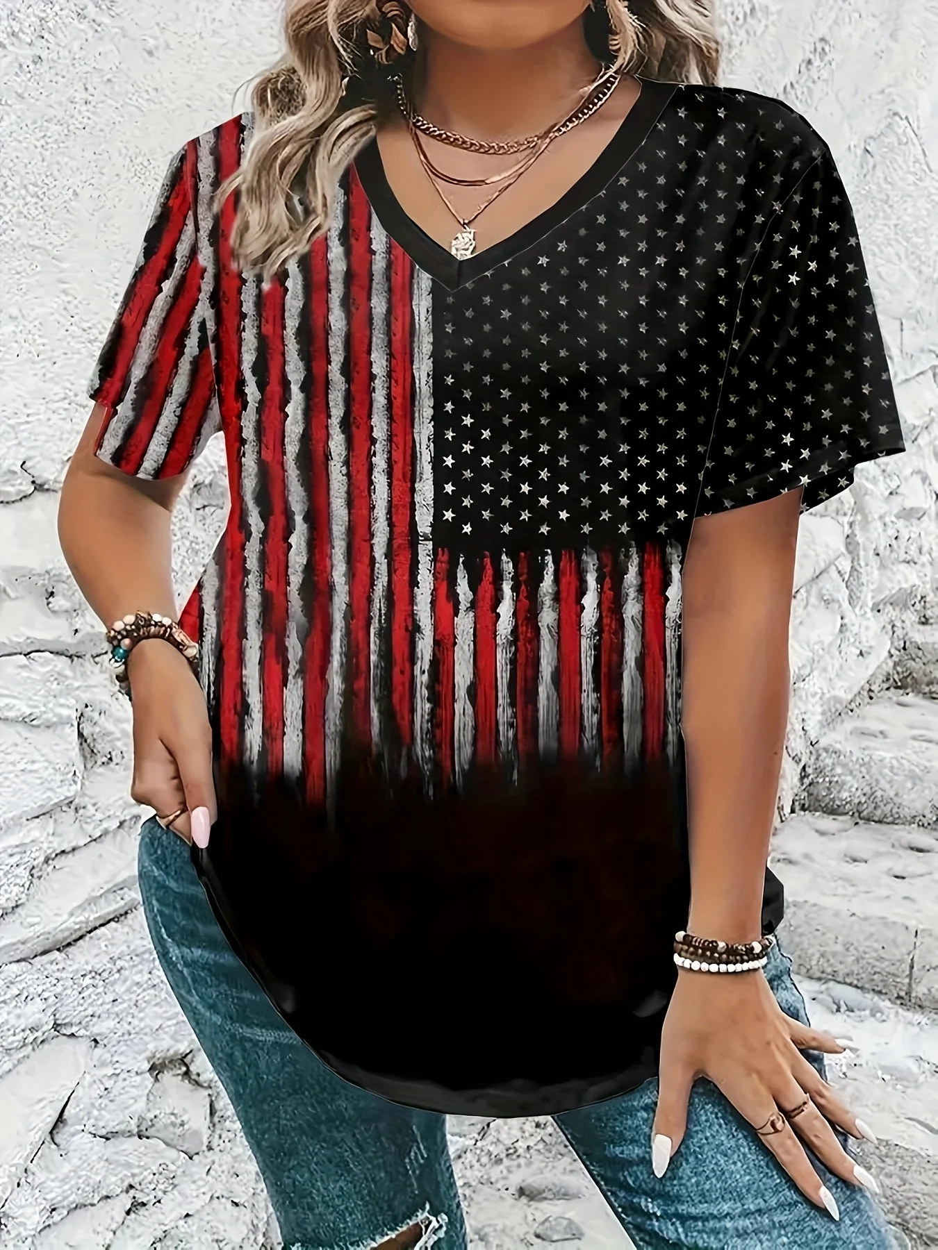Camiseta de talla grande con cuello en V y bandera patriótica americana para mujer, pantalón corto informal, mezcla de poliéster elástico, lavable a máquina, primavera, verano, elección perfecta