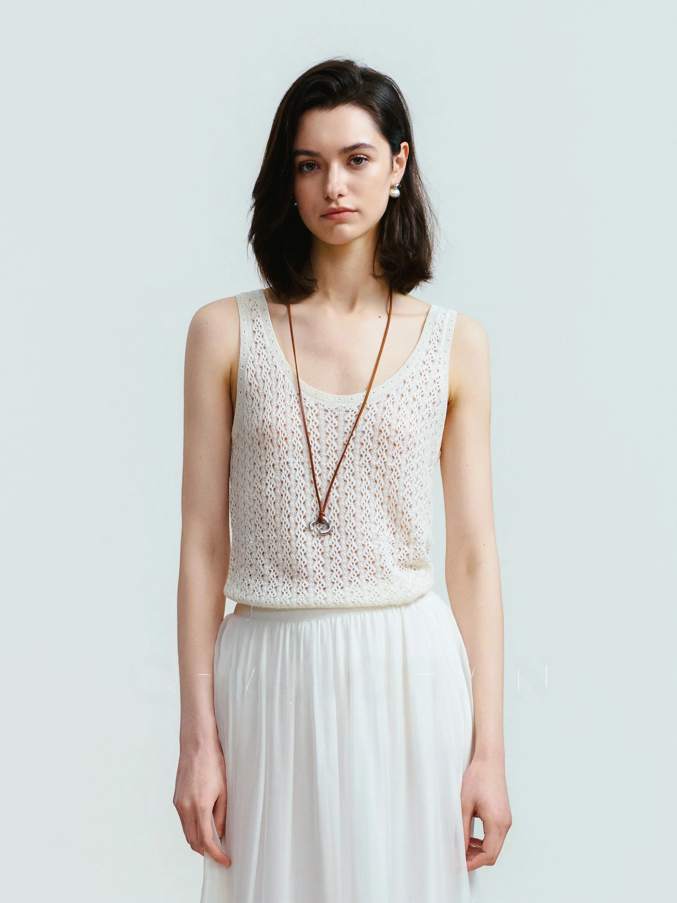 

Cloud Weave Dream 100% Silk Hollow Knitted Lightweight Loose Sleeveless Small Shirt Vest Elegant Simple Old Money Style