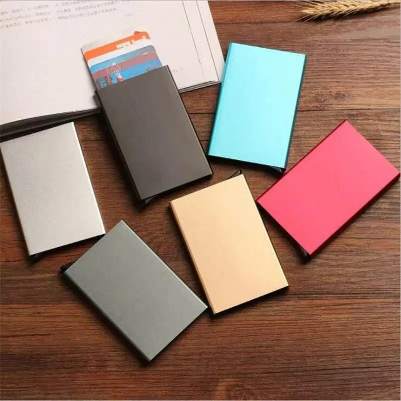 Wysokiej jakości etui na karty kredytowe ze stali nierdzewnej dla mężczyzn Slim Anti Protect Travel ID Cardholder Women Rfid Wallet Metal Case Porte Carte