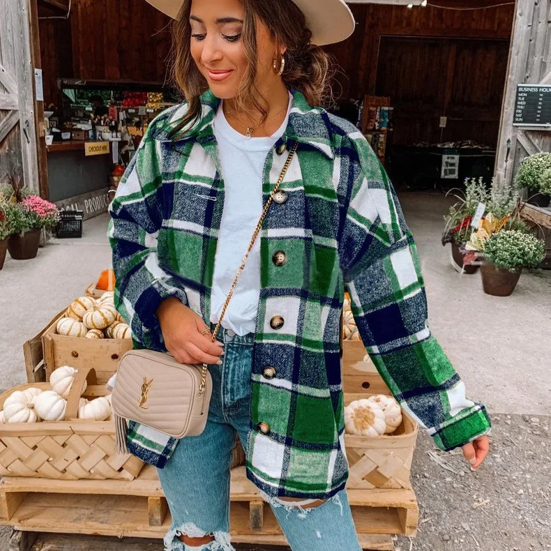 

2025 Autumn Winter Casual Woman Contrasting Plaid Jacket Single Breasted Pocket Lapel Long Sleeve Coats for Cotton Tops