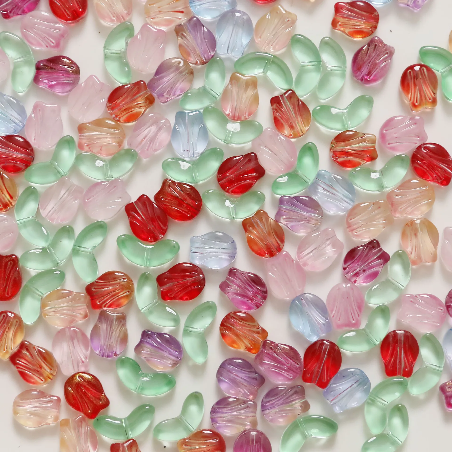 30Pcs 9x10MM Tulips Flower Lampwork Beads Multicolor Glass Flora Beads Multicolor Loose Beads for DIY Bracelets Jewelry Making