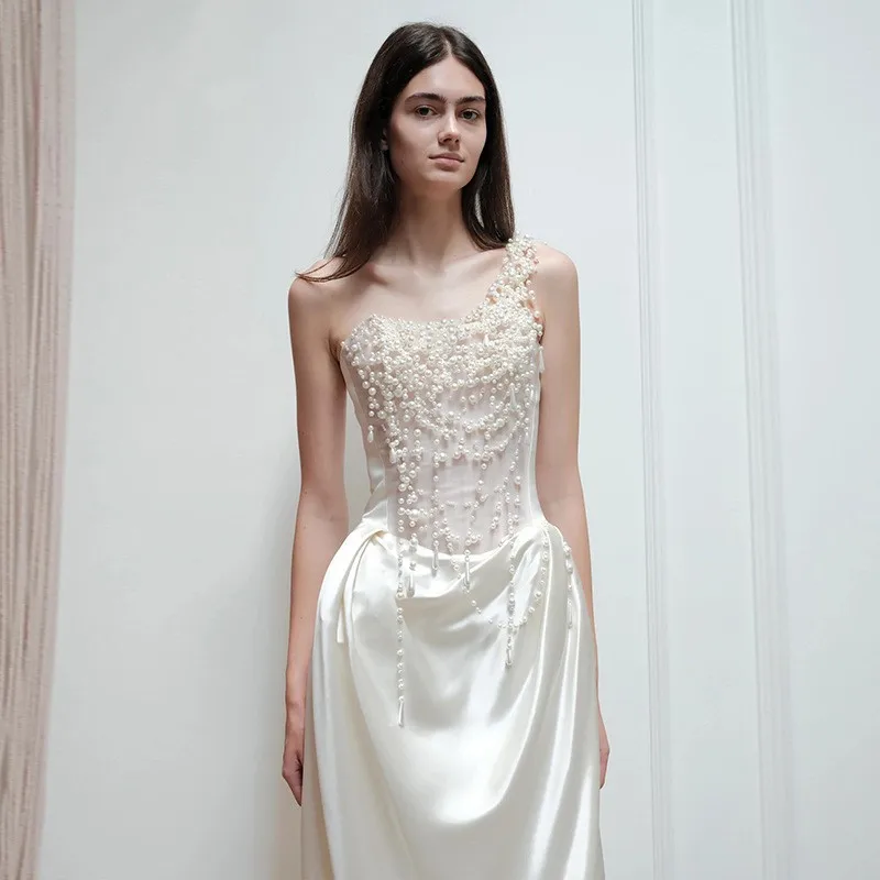 

Strapless niche light luxury satin tulle heavy pearl dress