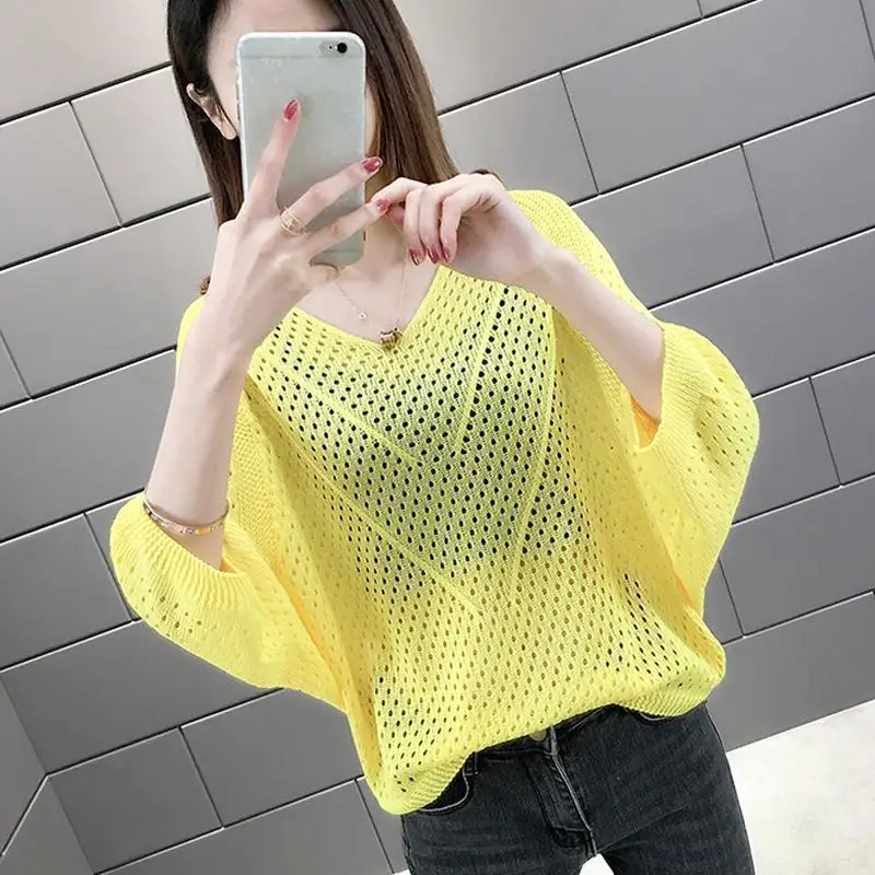 Minimalist Commute 2024 Summer Knitted T-Shirts Women\'s Solid Thin V-neck Batwing Sleeve Loose Hollow Out All-match Poncho Tops