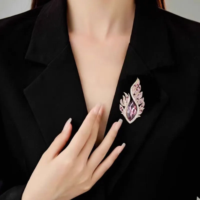 Fashion Angel Phoenix Eye Brooches For Women Girls Exquisite Personality Brooch Versatile Pins Clothing Accessories Gifts