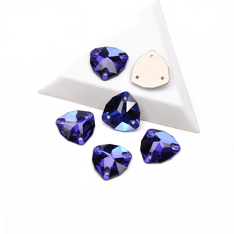 Capri Blue Trilliant Rinestone Sew On Stones Sewing and Crafts Strass, Crystal Rhinestones, Applique Fabrics, Dresses