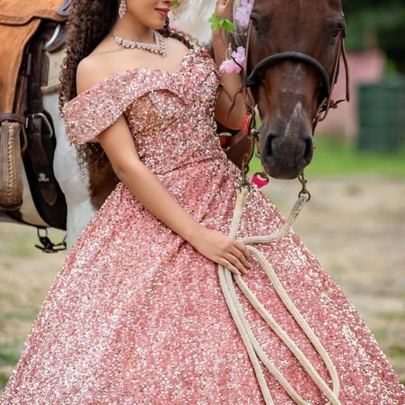 

Customized Shiny Pink Quinceanera Dresses Off the Shoulder sequin applique Long tail Vestido 15 Quinceanera