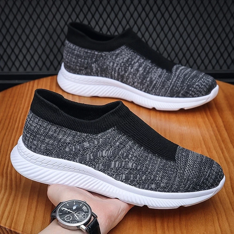 

Fashion New Vulcanized Shoes Men Slip on Casual Sneakers Men Loafers Outdoor Walking Shoes Plus Size Footwear Zapatillas Hombre