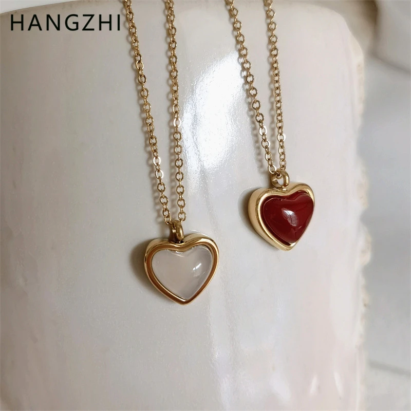 HangZhi Sweet Red Heart Resin Necklace Stainless Steel Clavicular Chain Romantic Gold Color Pendant Jewelry Gift for Women New