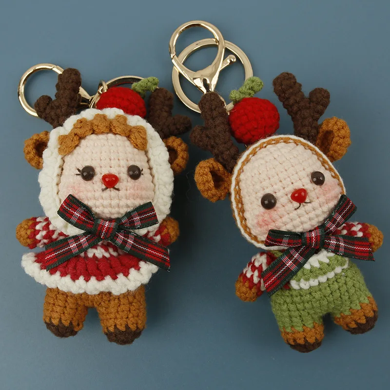 Niedlicher gehäkelter Elch-Anhänger, handgefertigter gewebter Hirsch-Schlüsselanhänger, gestrickte Puppe, weihnachtliches Hängeornament, liebenswertes Geschenk – Detail 3