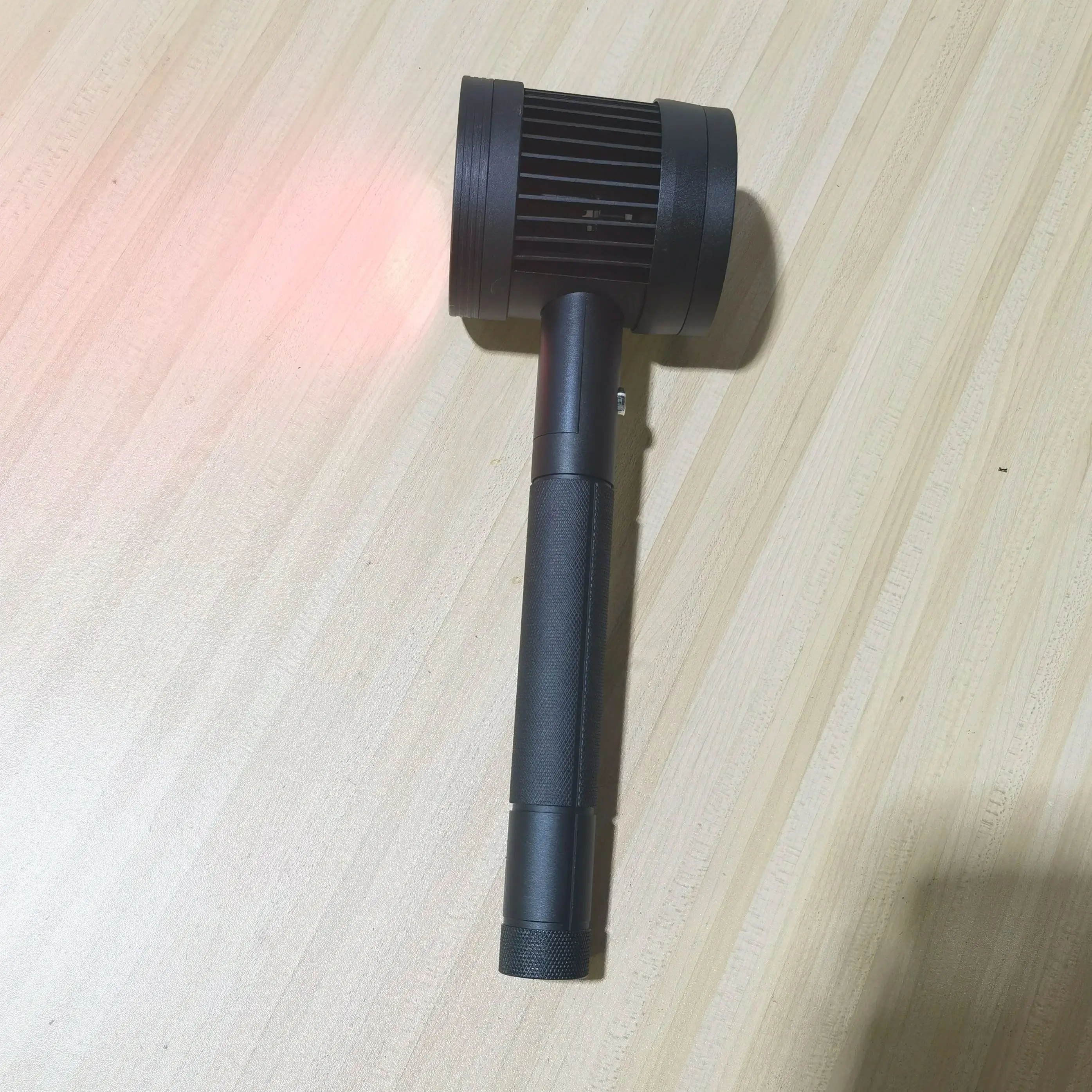 

Handheld Cold Laser Therapy Device 1295mW Deep Tissue Treatment for Muscle Pain, Joints & Pets 650nm + 808nm Wavelengths