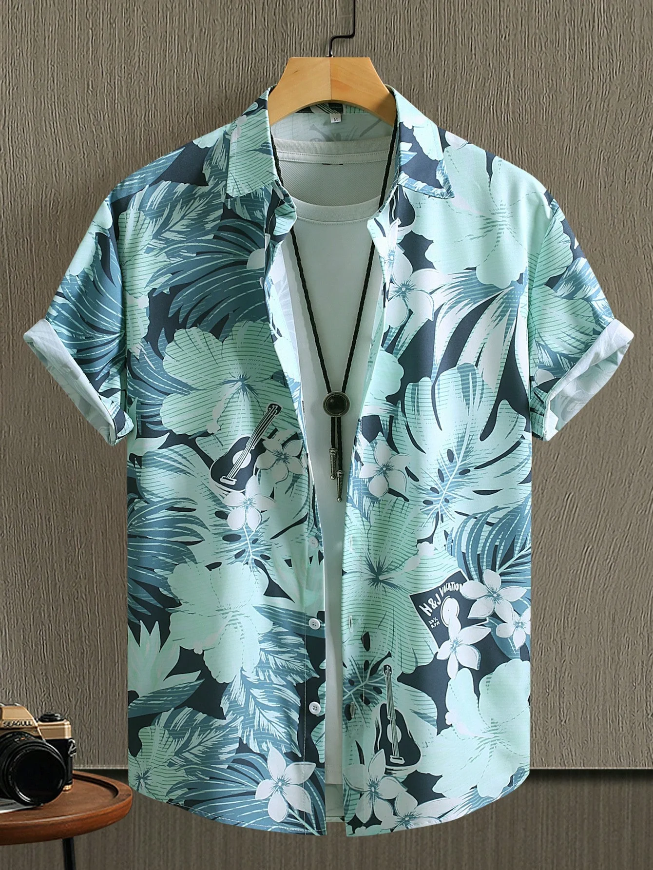 2026 Tropical Plant Men's Shirt with Vibrant Hawaiian Short Sleeved Buttons, Featuring Exotic Leaf and Flower Prints