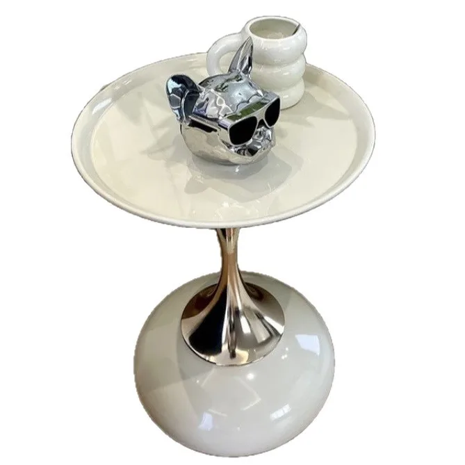 European Style Wrought Iron Corner Shelf Mobile Small Round Side Table for Balcony Bedroom Living