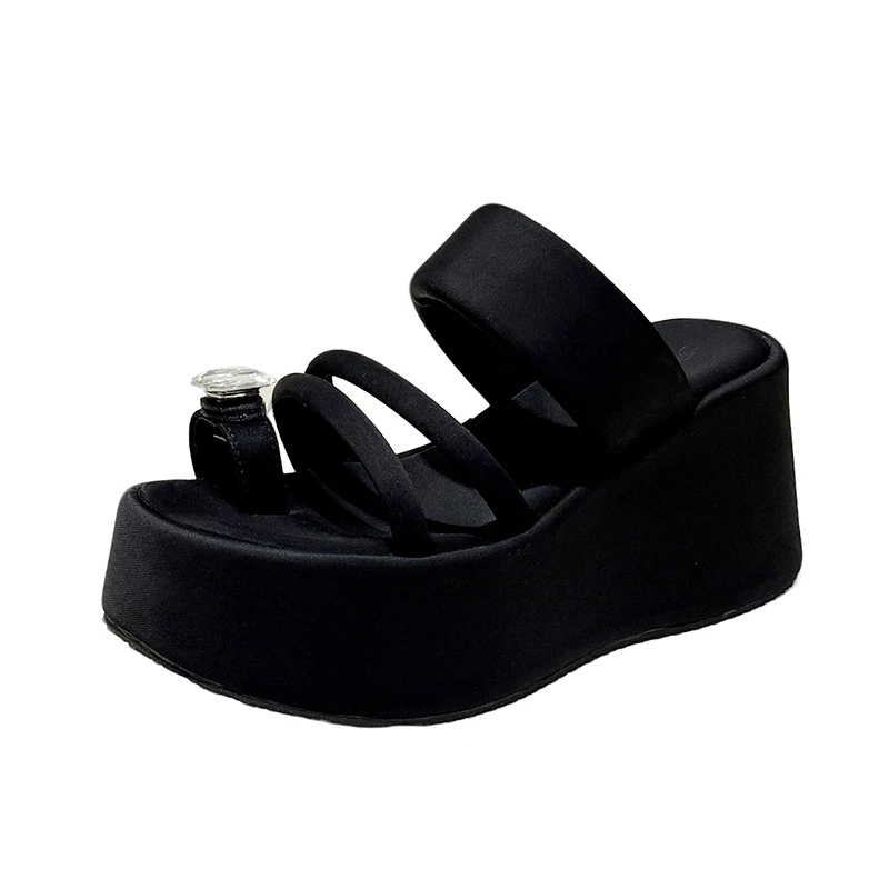 

2026 Women Thick Bottom Casual Slippers 8cm Black Summer Women Platform Open Toe Slippers Outdoor Comfort Shoes