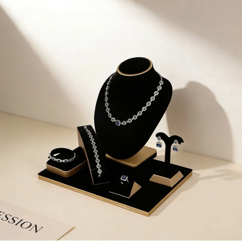 

Стойка-витрина для ювелирных изделий, коммерческая, для демонстрации украшений: ожерелий, браслетов, серег, колец. Органайзер для ювелирных изделий.