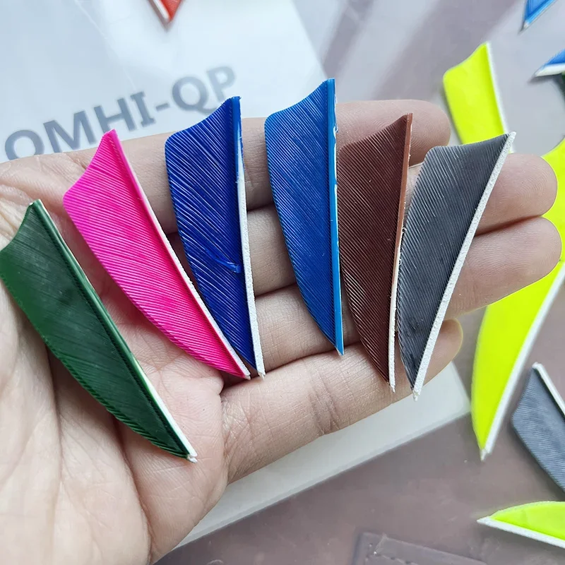 50Pcs 2Inch Turkey Arrow Feathers Shield Cut Hunting Fletching Right Wing Fletches Archery Accessories