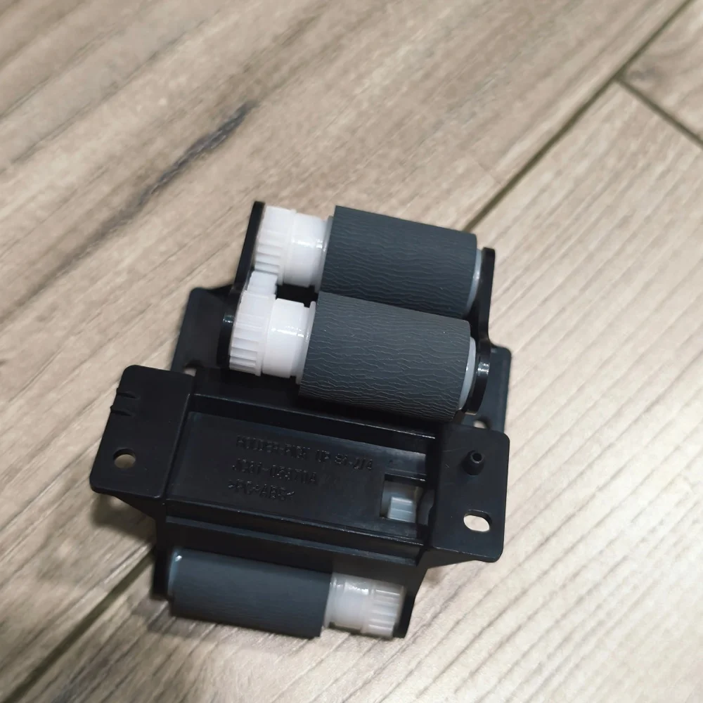 

5X JC93-00673A Ролик подачи захвата для SAMSUNG C1810 C1860 C2620 C2670 C2680 C3010 C3060 CLP415 CLP475 CLP680 CLX4195 CLX6260