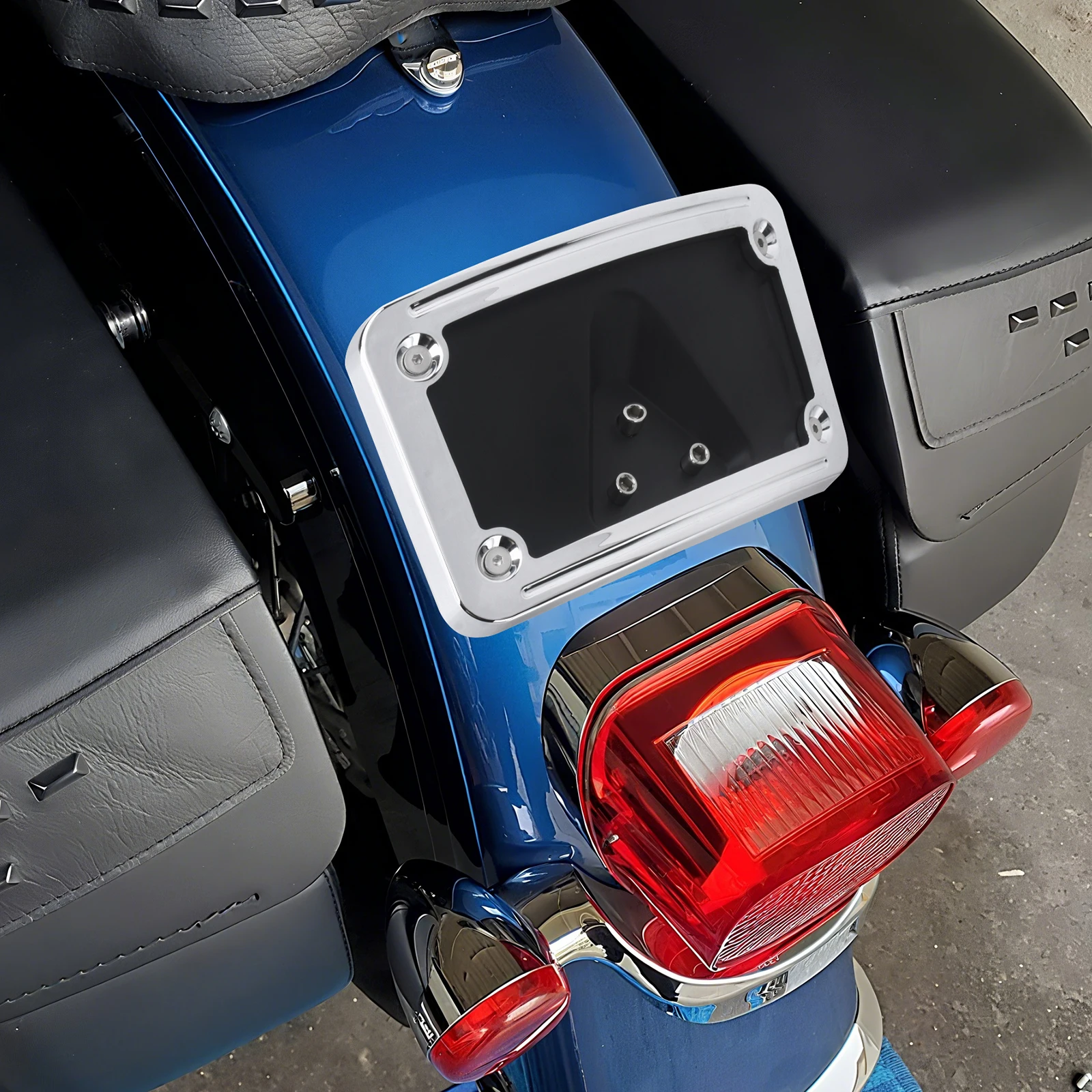 Motorcycle Curved Laydown License Plate Holder Frame Bracket Mount 3 Hole Plastic For Harley Dyna Sportster XL 883 1200 Softail