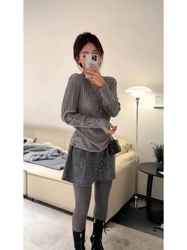 

Chic Commuter Sle Two-Piece Set Women's Waist-Cinching Top Spring New Age-Defng Skirt Casual Wear Comfortable Fit