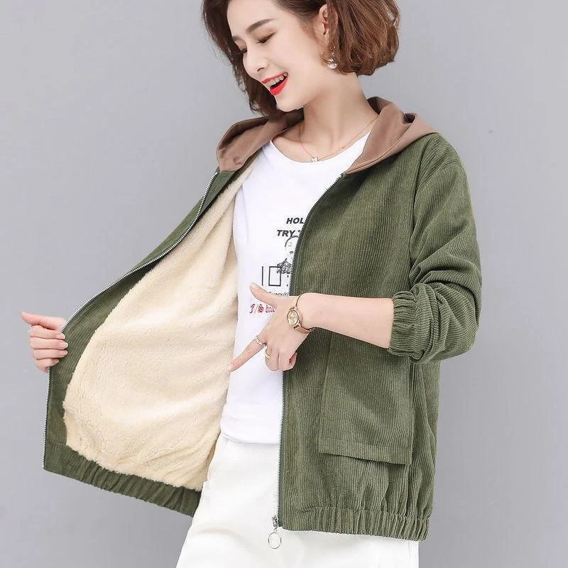 2023 Women Add Velvet Corduroy Jacket Female Spring And Autumn Loose Middle-aged Mother Korean Hooded Joker Short Winter Jacket