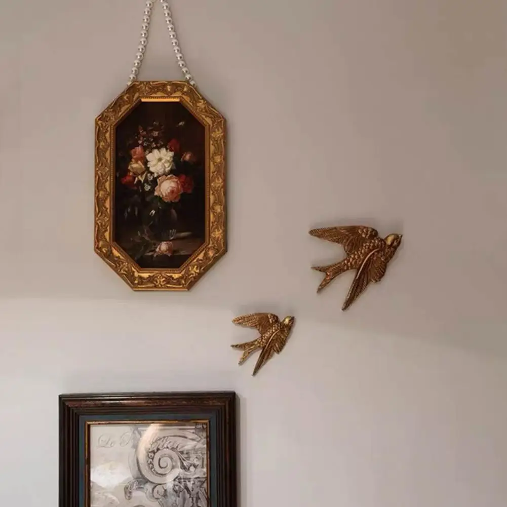 1/2Pcs Carving Swallow Wall Sculpture Decoration Golden Flying Bird Wall Art Home Bedroom Living Room Bathroom Wall Decor Sign