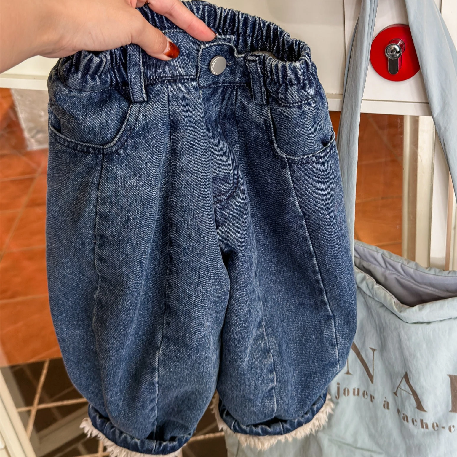 

Брюки 2021, осенне-зимняя новая детская одежда, корейский стиль, модные плюшевые хлопковые штаны для мальчиков и девочек, повседневные штаны