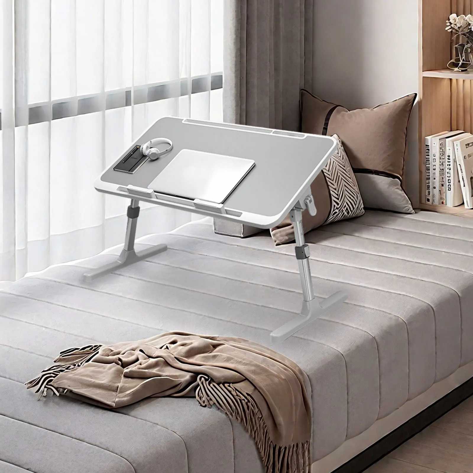 Tavolino Pieghevole Salvaspazio per Laptop con Fermo Antiscivolo Mobile, 5 Altezze e 4 Angoli Regolabili, Scrivania per Notebook da Letto, Divano, Cam