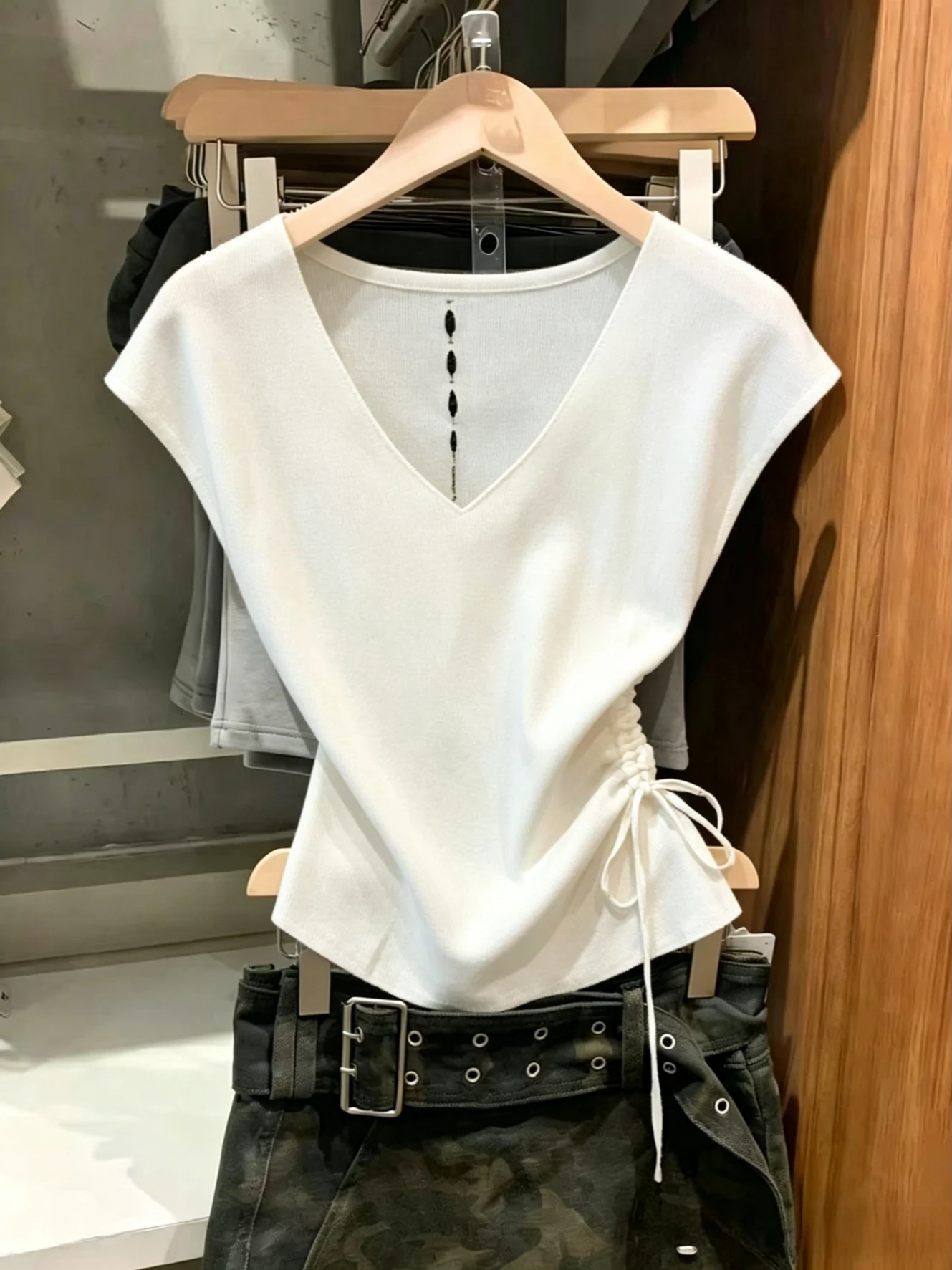 Summer New Style Women's Sleeveless Knitted Top V-Neck Back Hollow out Drawstring Waist Slimming Trendy Casual Soft Polyester